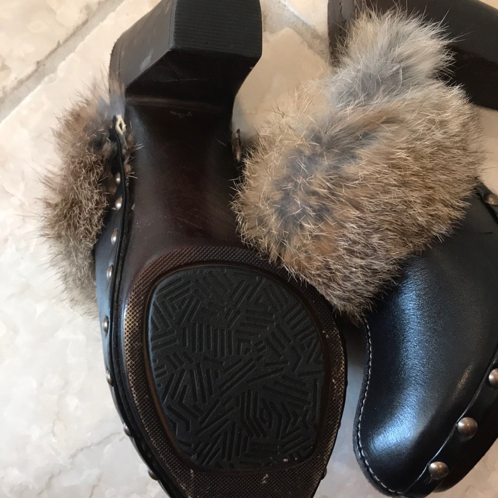 Clogs - Picture 5 of 5